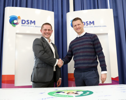 DSM appoints BakerHicks for construction of innovative feed additive facility that reduces methane emissions from cattle