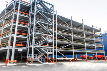 Large-scale vehicle storage facility design